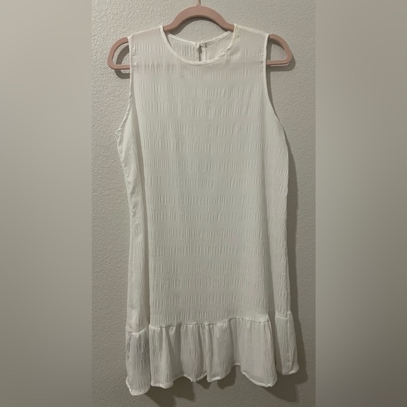 Women's size MEDIUM, WHITE day dress by Soly Hux. NEW WITH TAGS! - Picture 4 of 12